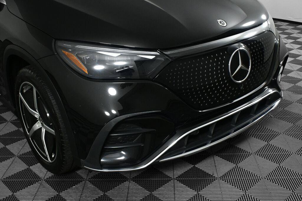 Used 2023 Mercedes-Benz EQE 500 4MATIC SUV image 33