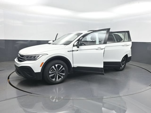 Used 2023 Volkswagen Tiguan S AWD/4WD image 36