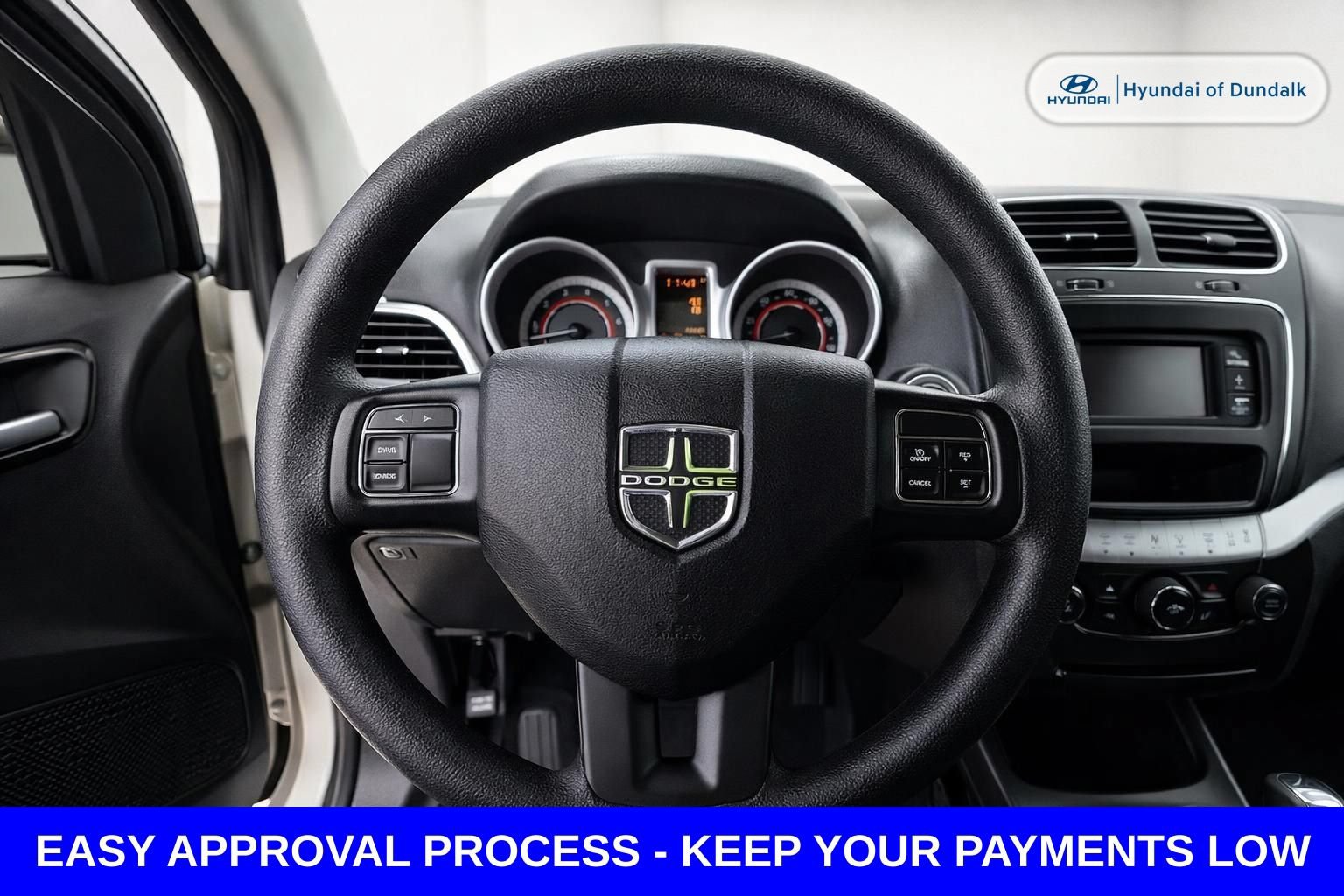 Used 2019 Dodge Journey SE FWD image 11