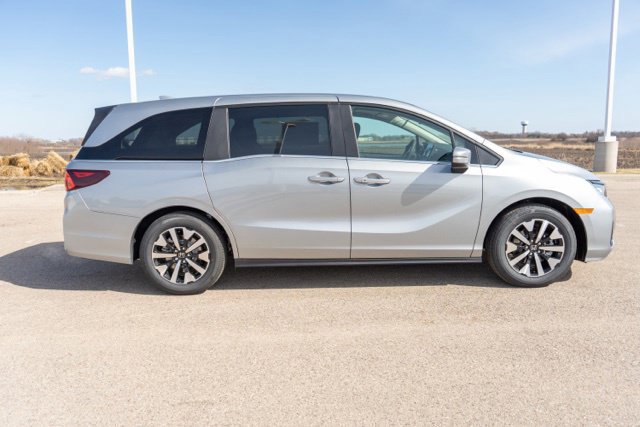 Used 2026 Honda Odyssey EX-L image 8