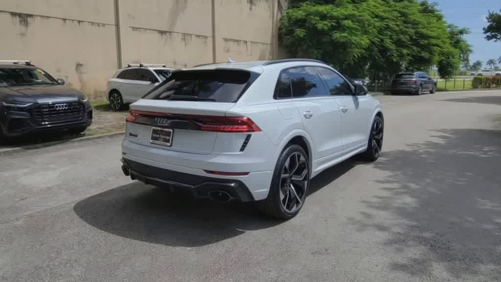 Certified 2024 Audi RS Q8 AWD/4WD image 8