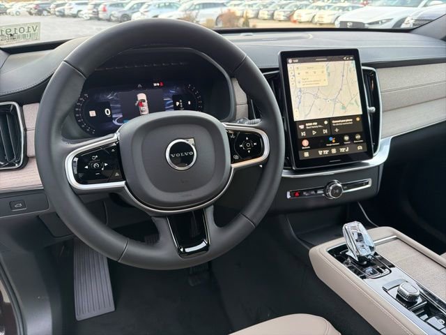 New 2026 Volvo XC90 B6 Plus w/ Protection Package Premier AWD/4WD image 14