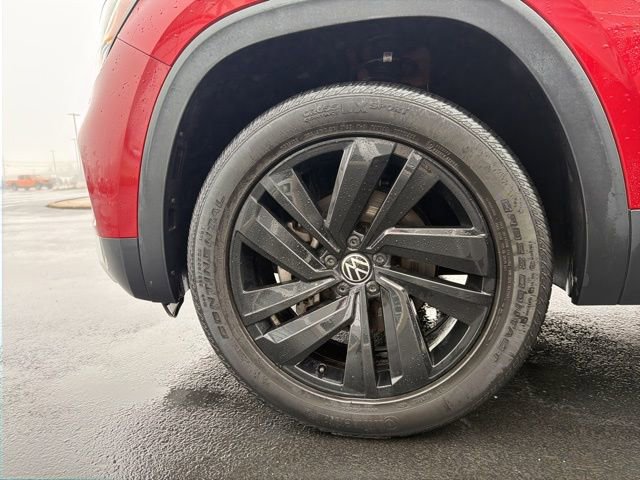 Used 2022 Volkswagen Atlas Cross Sport SE image 9