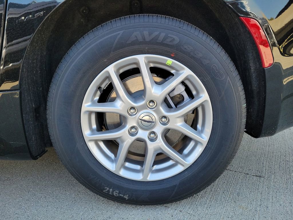 New 2025 Chrysler Voyager LX image 12