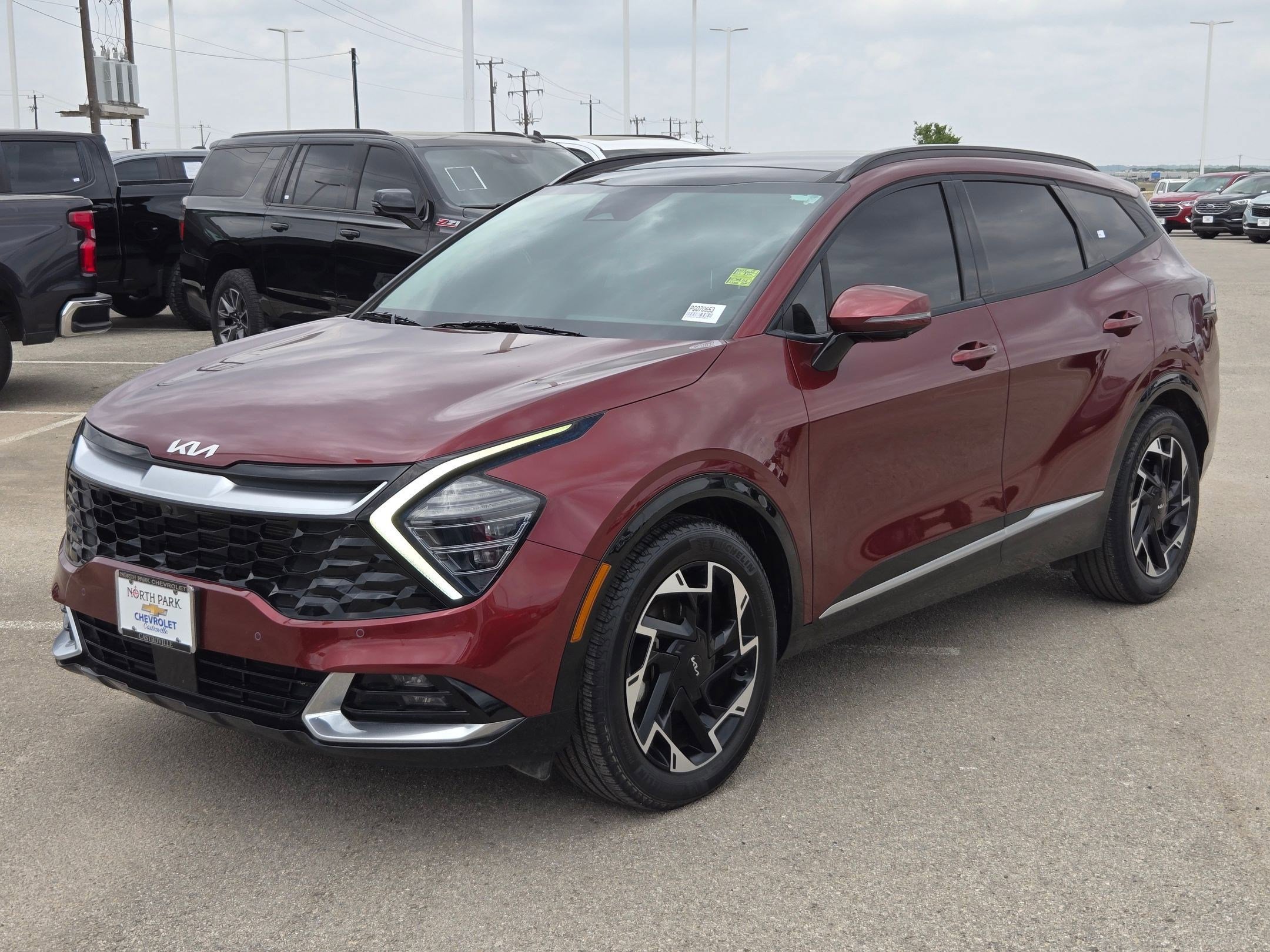 Used 2023 Kia Sportage SX image 7