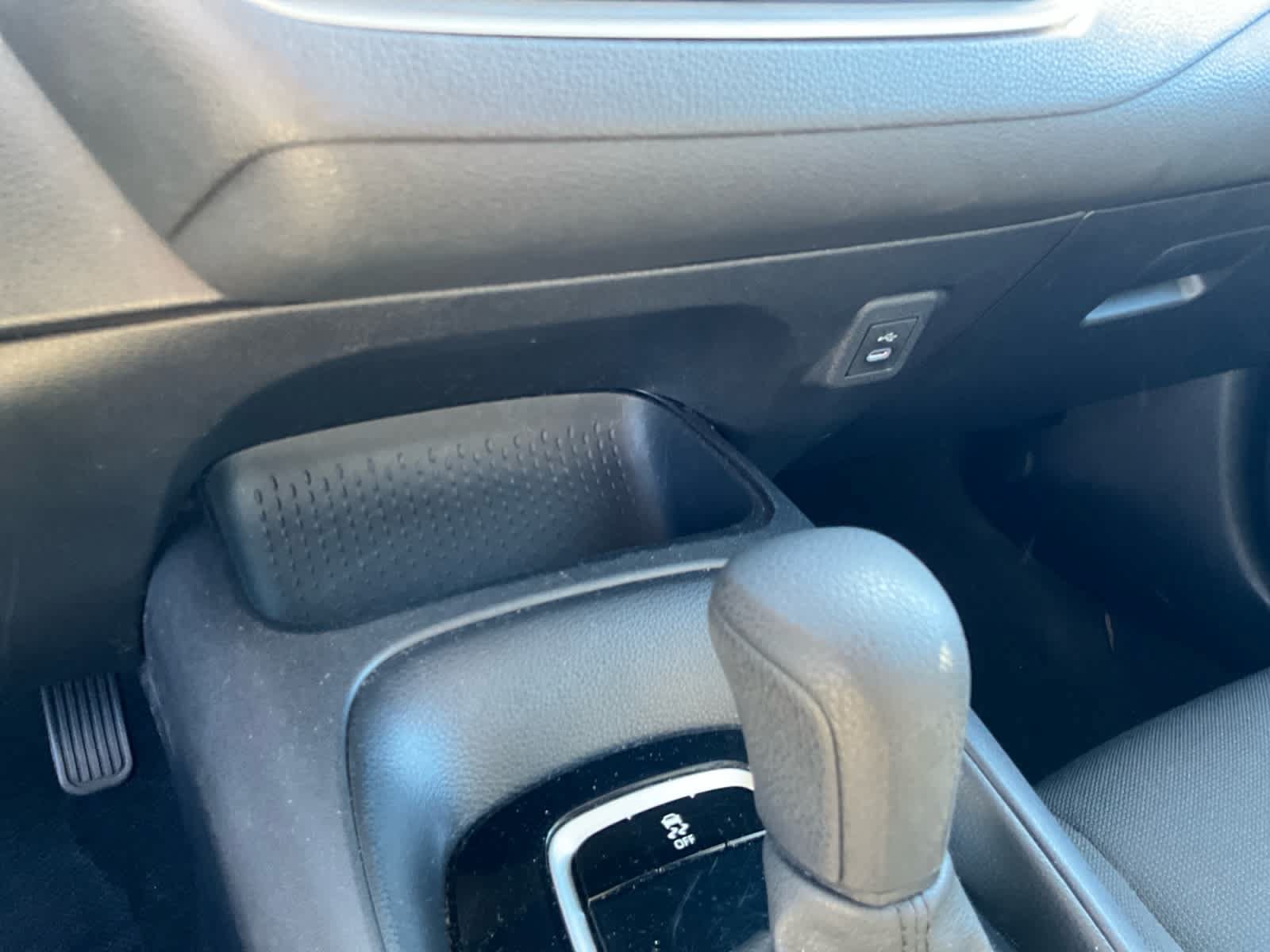 Used 2024 Toyota Corolla LE FWD image 21