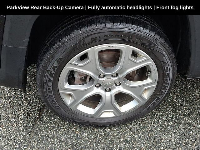 Used 2020 Jeep Renegade Limited w/ Safety and Security Group AWD/4WD image 16