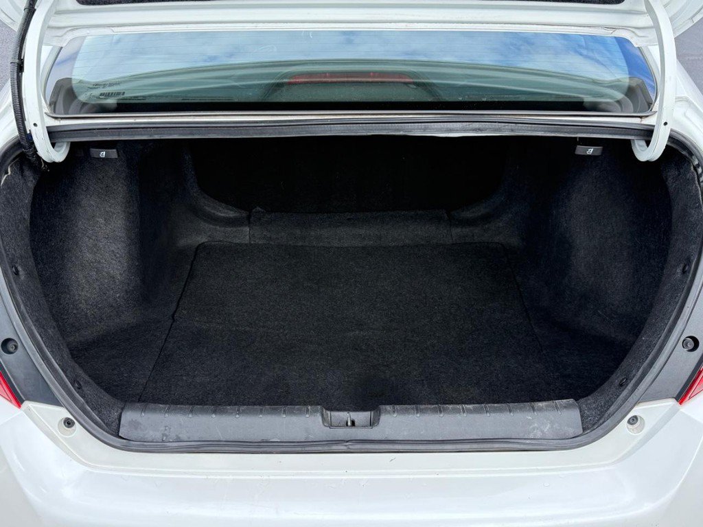 Used 2020 Honda Civic EX image 4