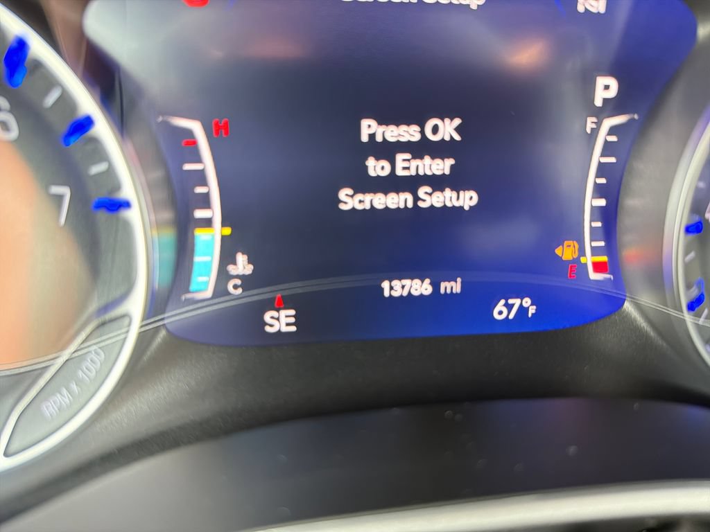 Used 2025 Chrysler Pacifica Select FWD image 16