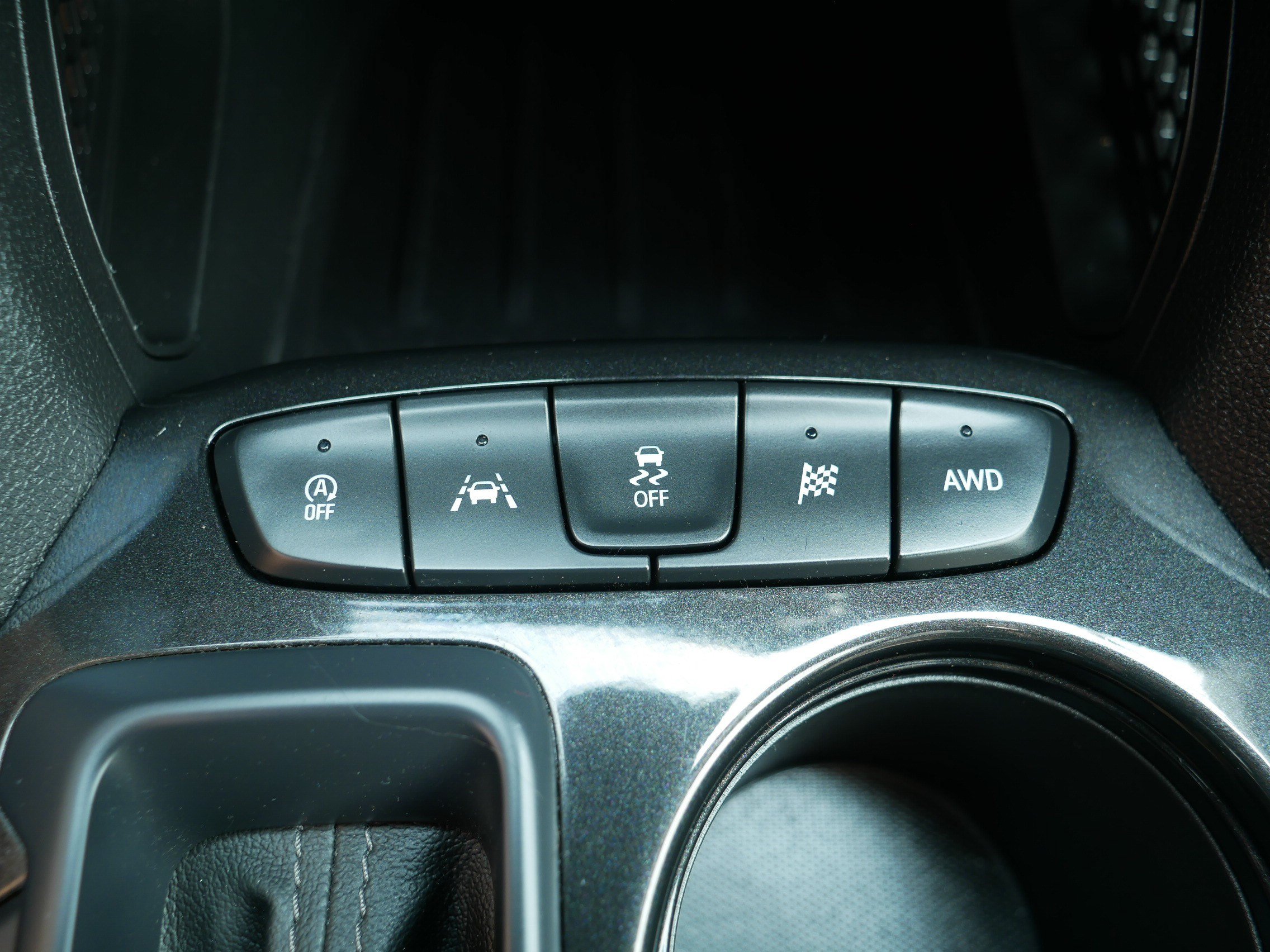 Used 2025 Chevrolet TrailBlazer LT AWD/4WD image 32