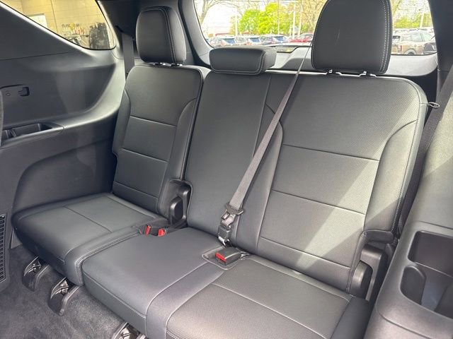 Used 2026 Chevrolet Traverse LT AWD/4WD image 20