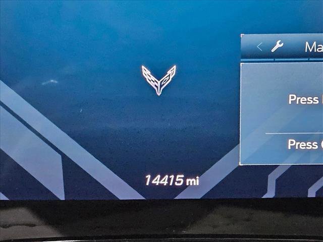 Used 2023 Chevrolet Corvette Stingray Coupe RWD image 10