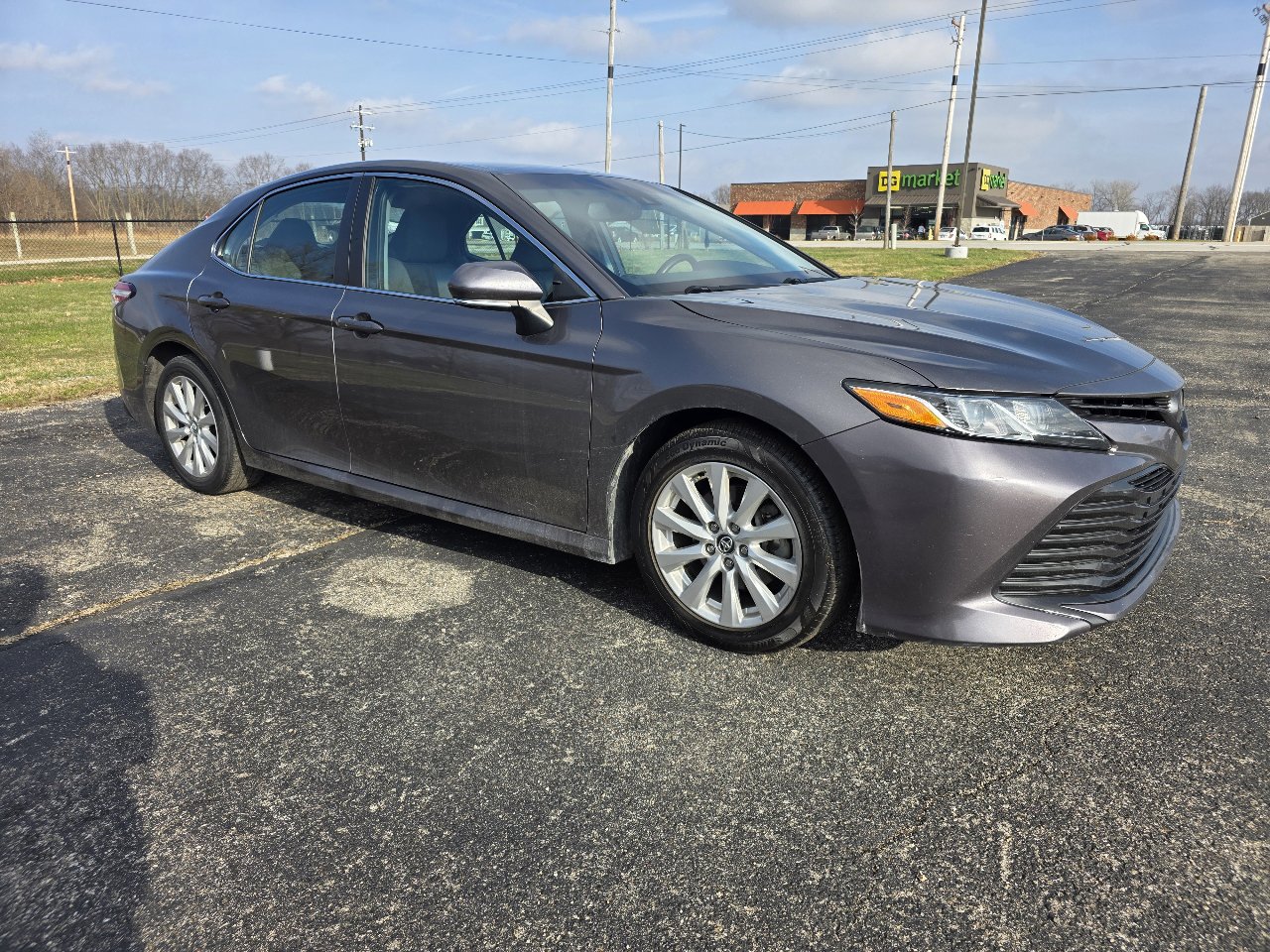 Used 2018 Toyota Camry LE w/ Convenience Package image 6