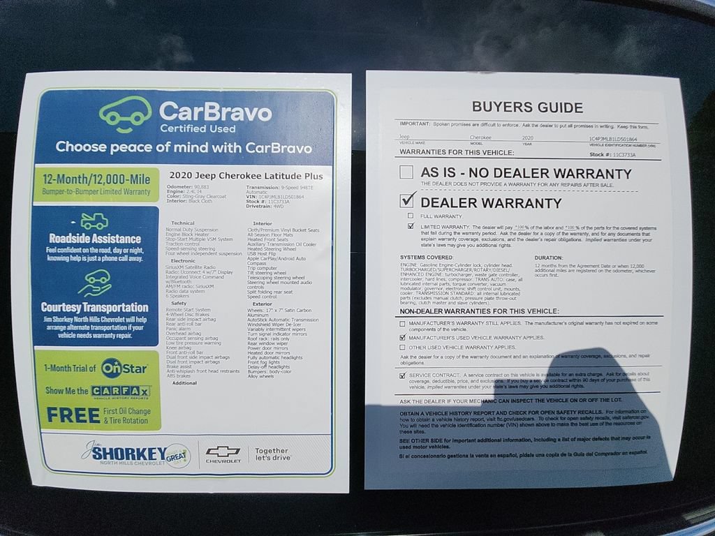 Used 2020 Jeep Cherokee Latitude Plus w/ Cold Weather Group AWD/4WD image 32