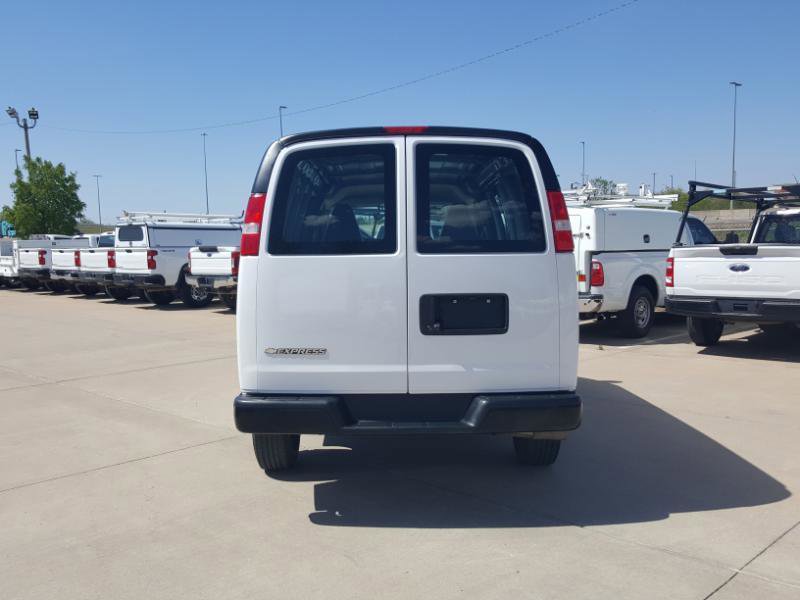 Used 2020 Chevrolet Express 2500 w/ Driver Convenience Package RWD image 8