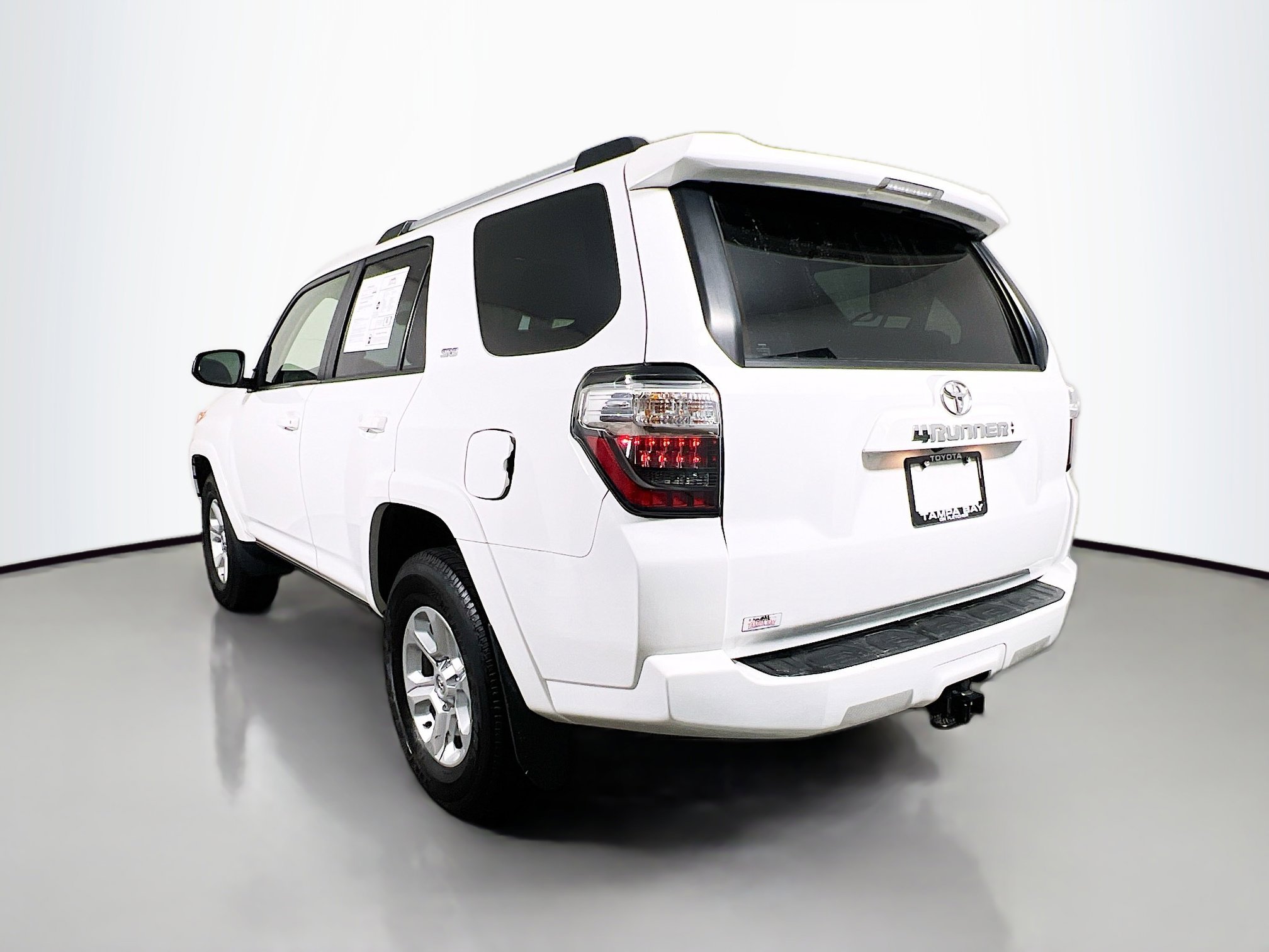 Used 2024 Toyota 4Runner SR5 image 8