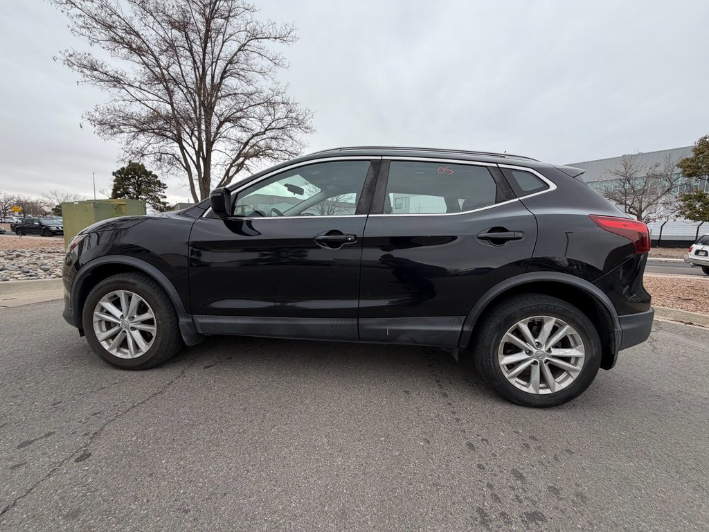 Used 2018 Nissan Rogue Sport SV image 13