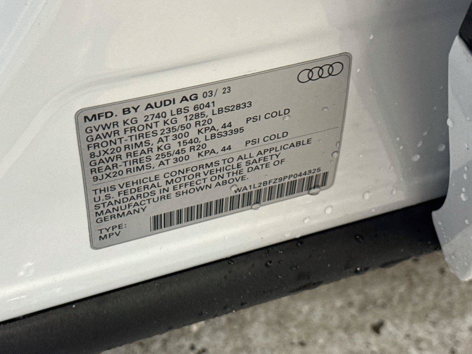 Used 2023 Audi Q4 e-tron Premium Plus w/ Premium Plus AWD/4WD image 33