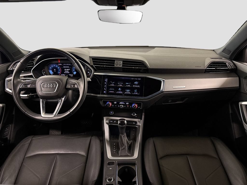 Certified 2023 Audi Q3 2.0T Premium w/ Convenience Package AWD/4WD image 9