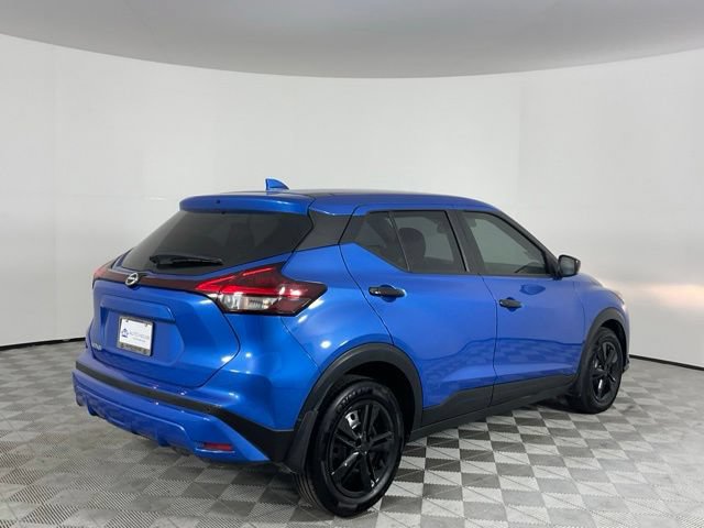 Used 2024 Nissan Kicks S FWD image 5