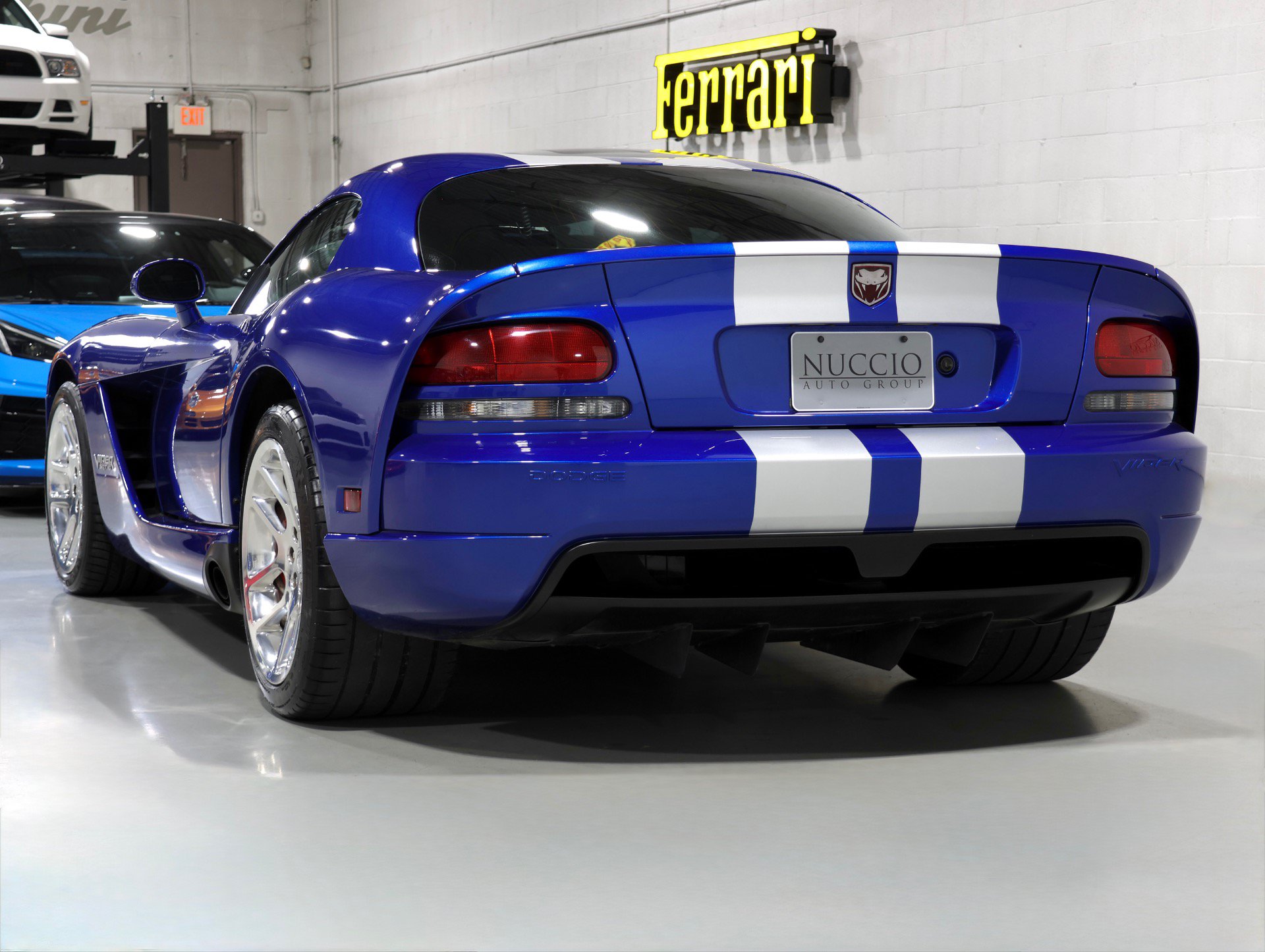 Used 2006 Dodge Viper SRT-10 RWD image 29
