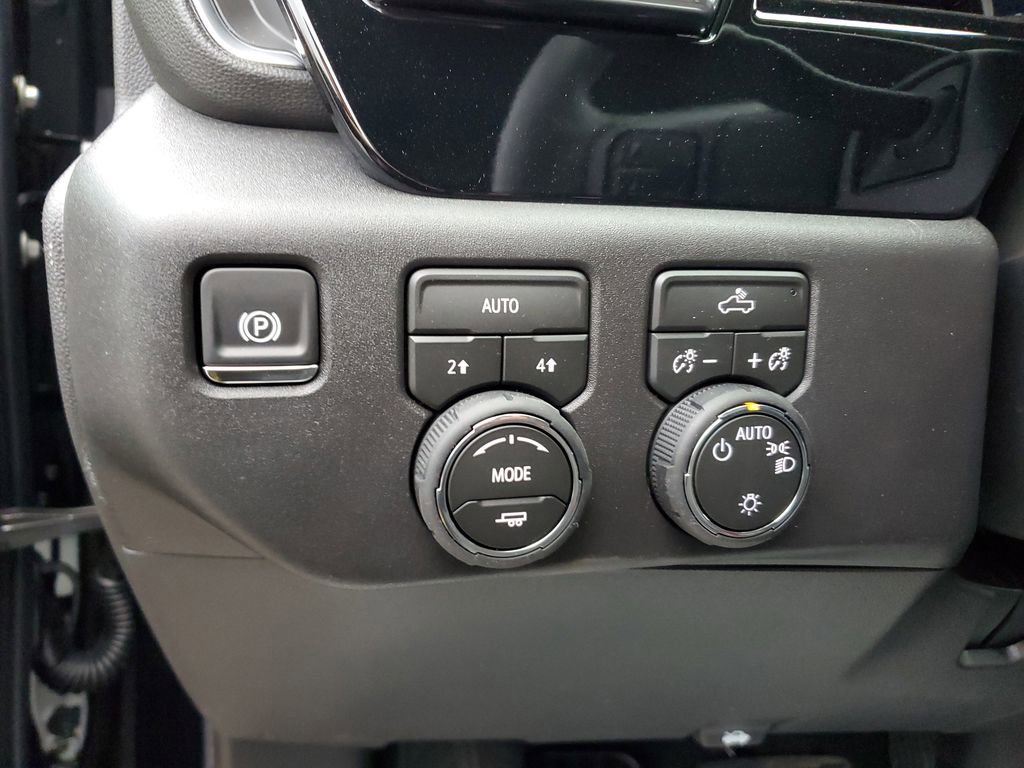 New 2026 Chevrolet Silverado 1500 LT image 13