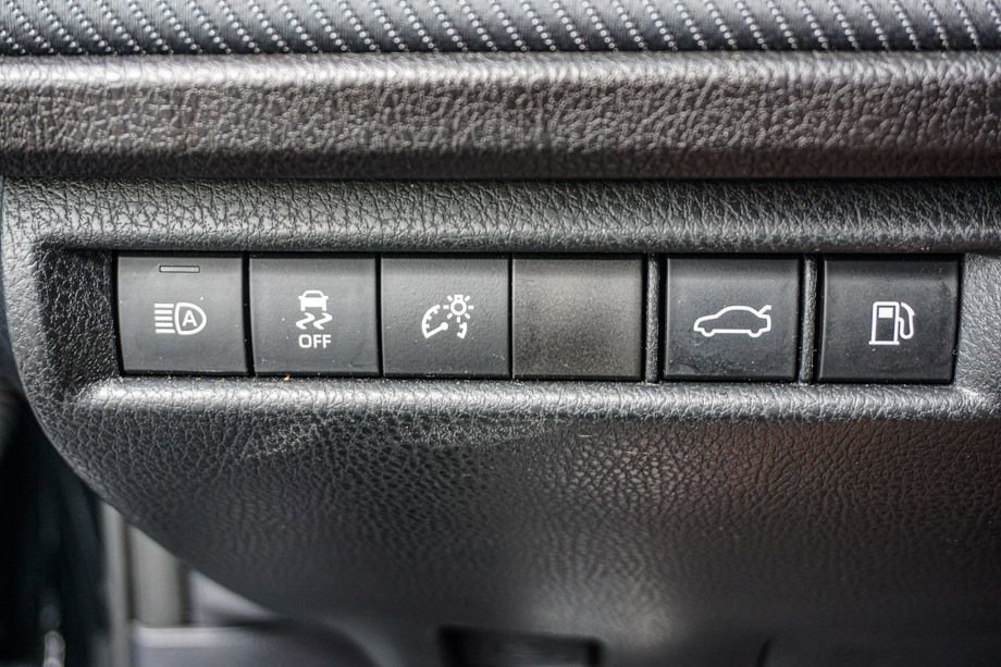 Used 2025 Toyota Camry SE image 43