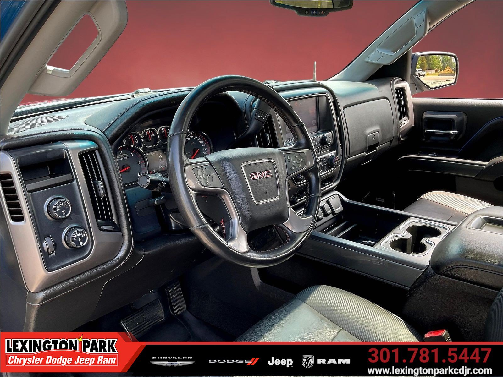 Used 2015 GMC Sierra 1500 SLT w/ All-Terrain Package AWD/4WD image 17
