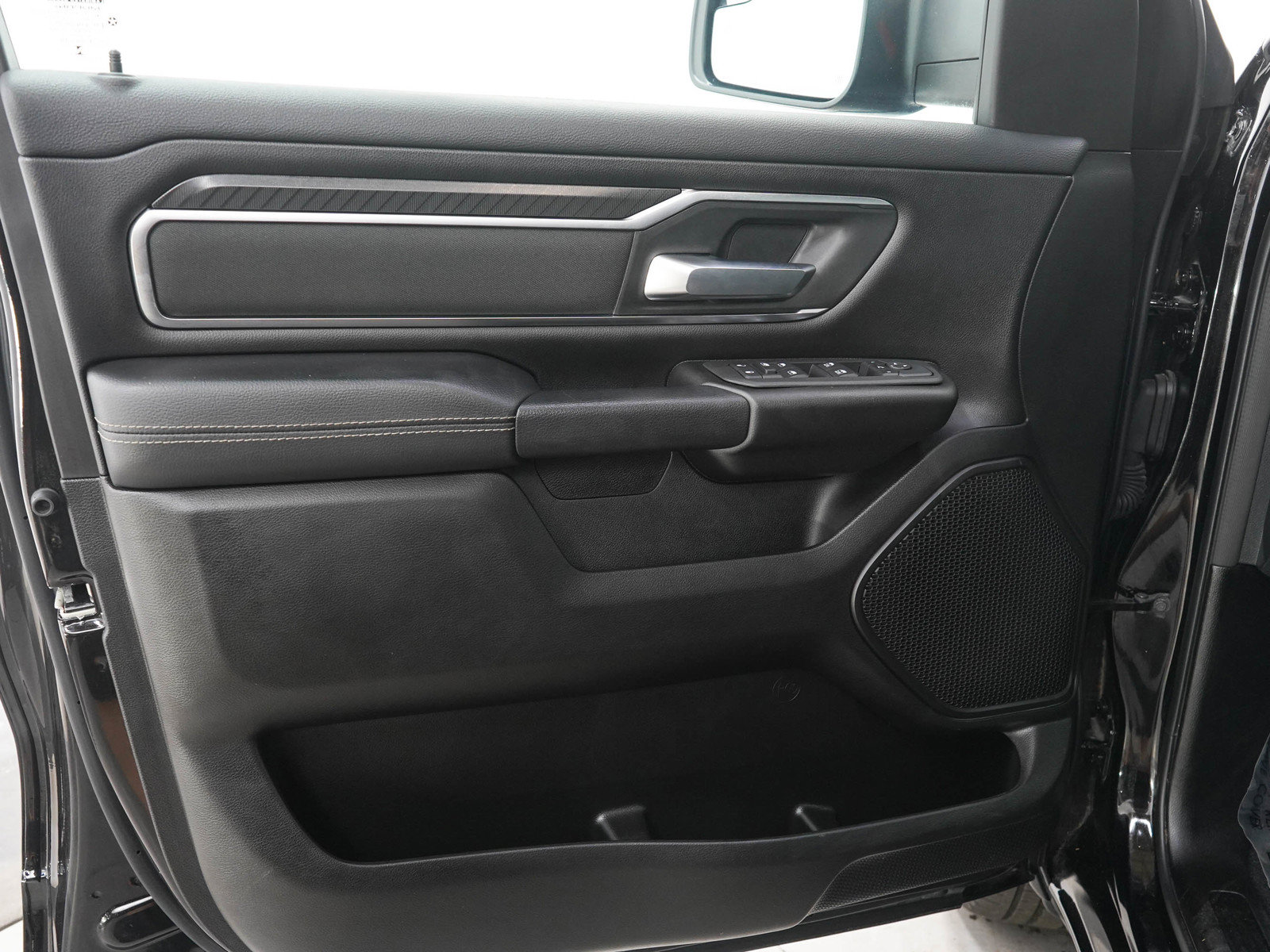 Used 2025 RAM 1500 Big Horn AWD/4WD image 21