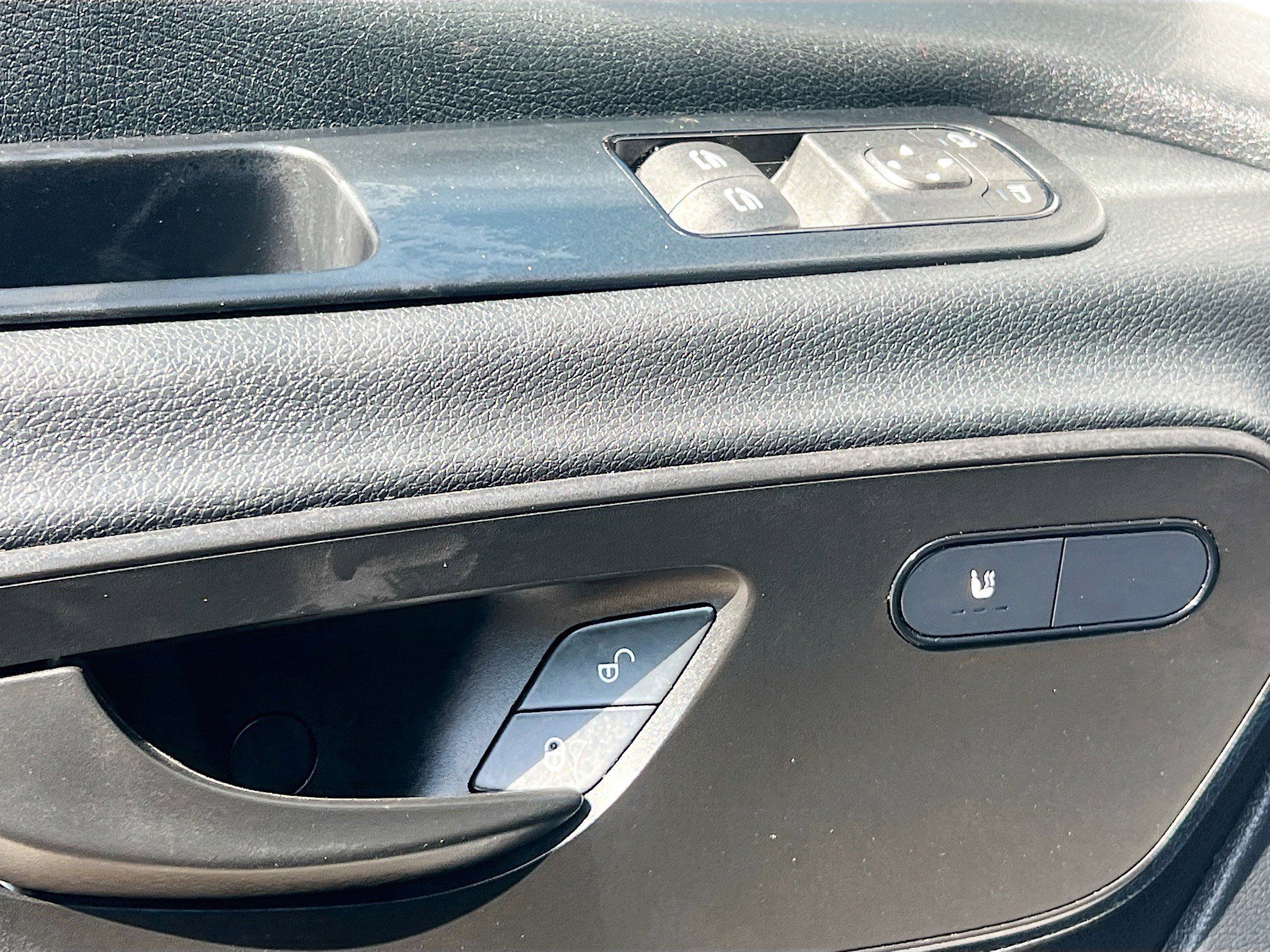 Used 2024 Mercedes-Benz Sprinter 2500 image 16