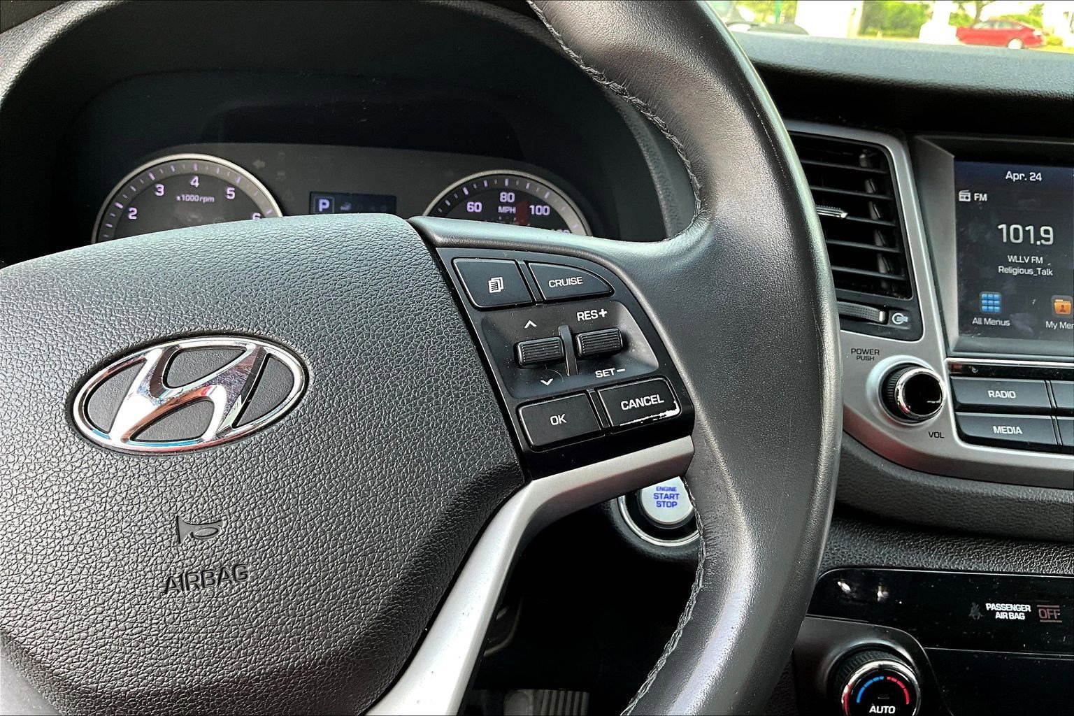 Used 2018 Hyundai Tucson Value FWD image 12