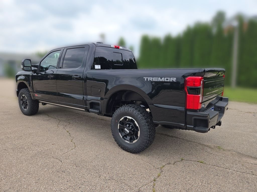 New 2026 Ford F250 Platinum w/ Tremor Off-Road Package AWD/4WD image 3