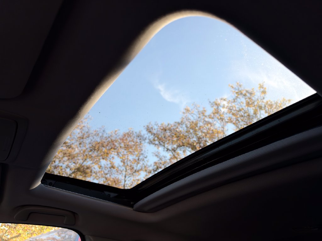 Used 2022 Honda CR-V Touring image 33