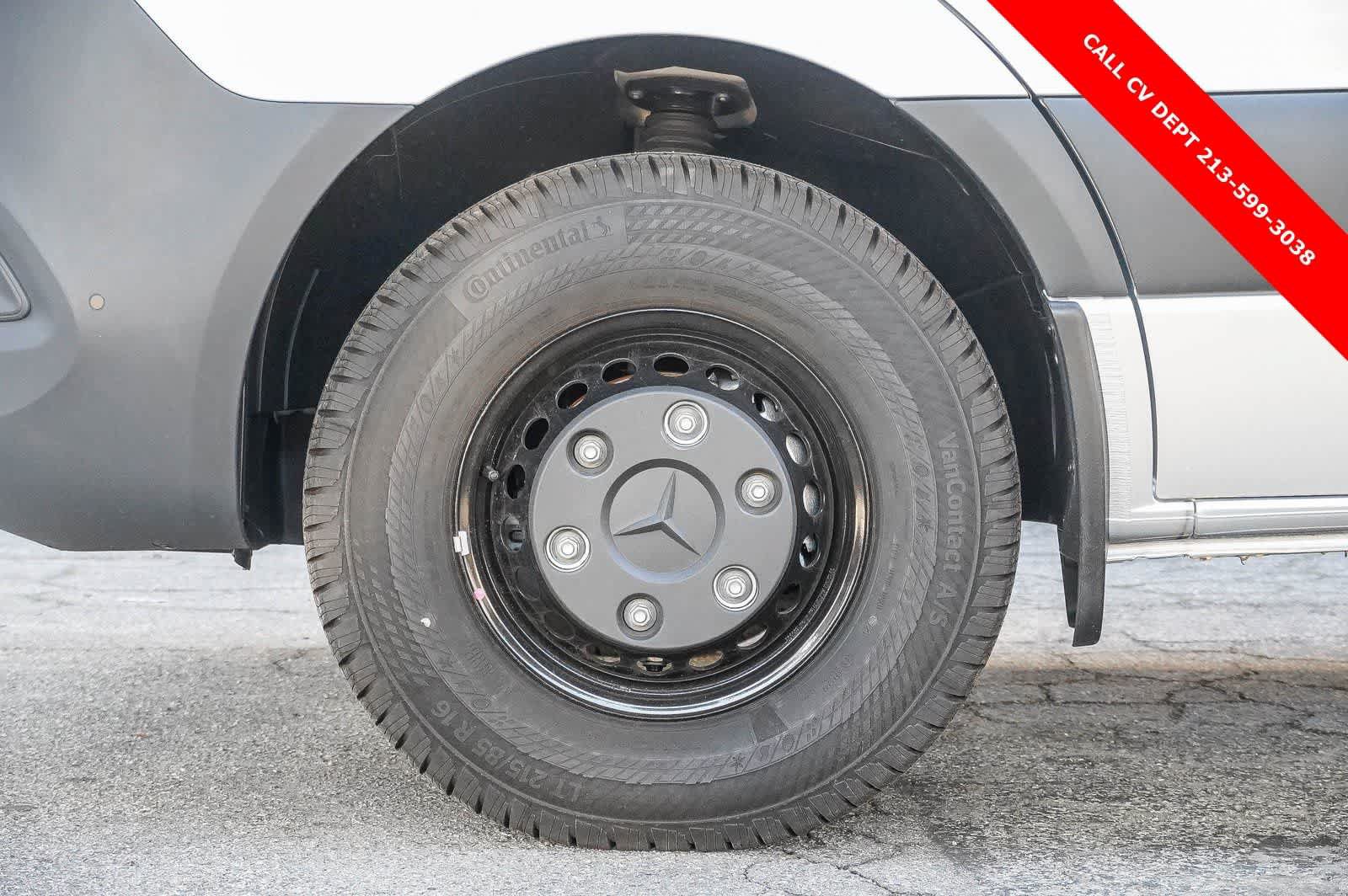 Used 2024 Mercedes-Benz Sprinter 3500 image 14