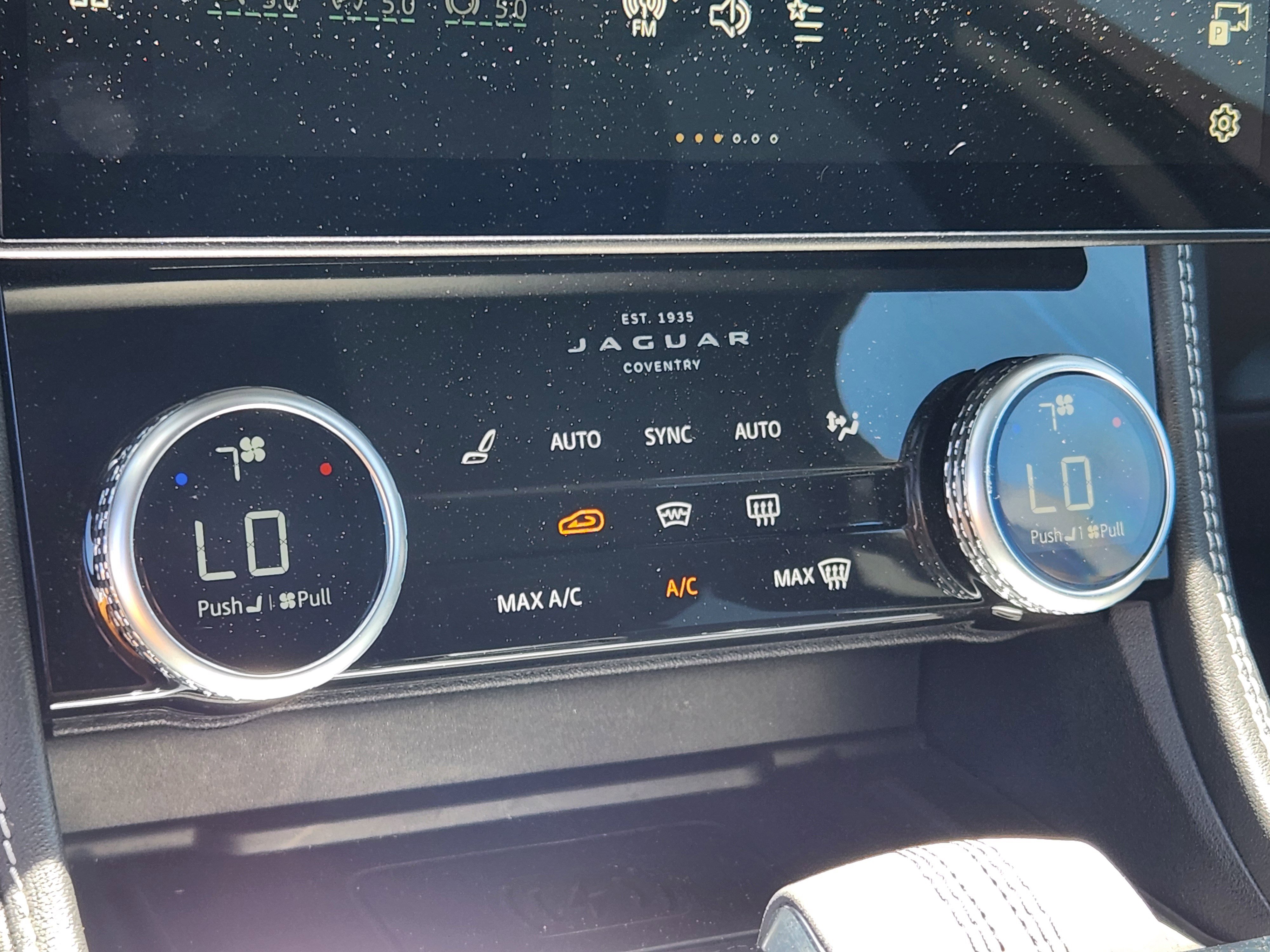 Certified 2024 Jaguar F-PACE R-Dynamic S AWD/4WD image 20