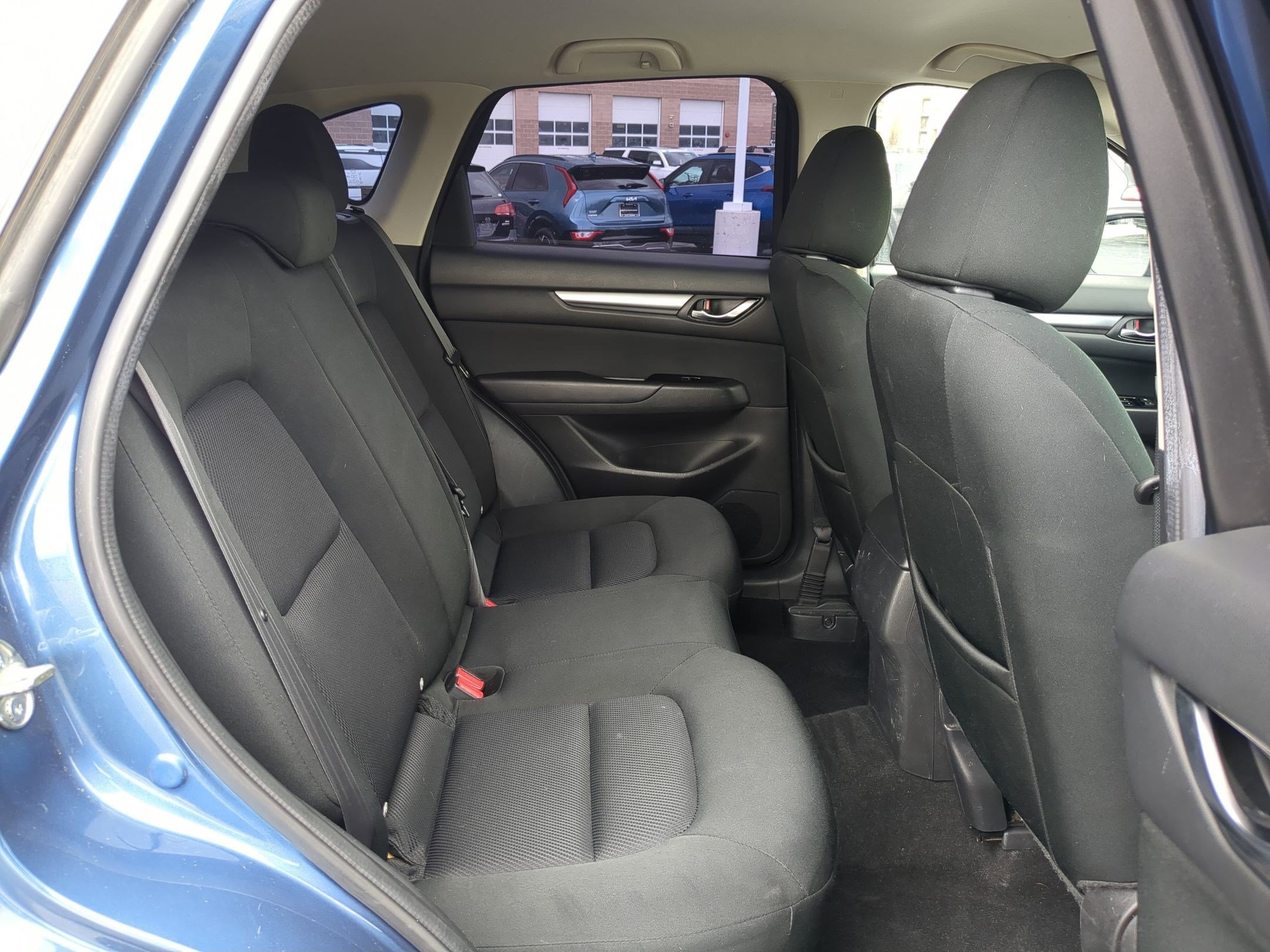 Used 2019 MAZDA CX-5 Sport image 25