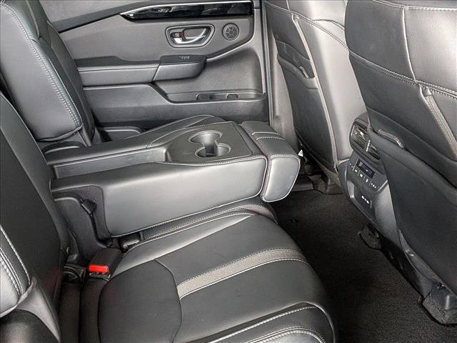 Used 2024 Honda Pilot Touring image 21