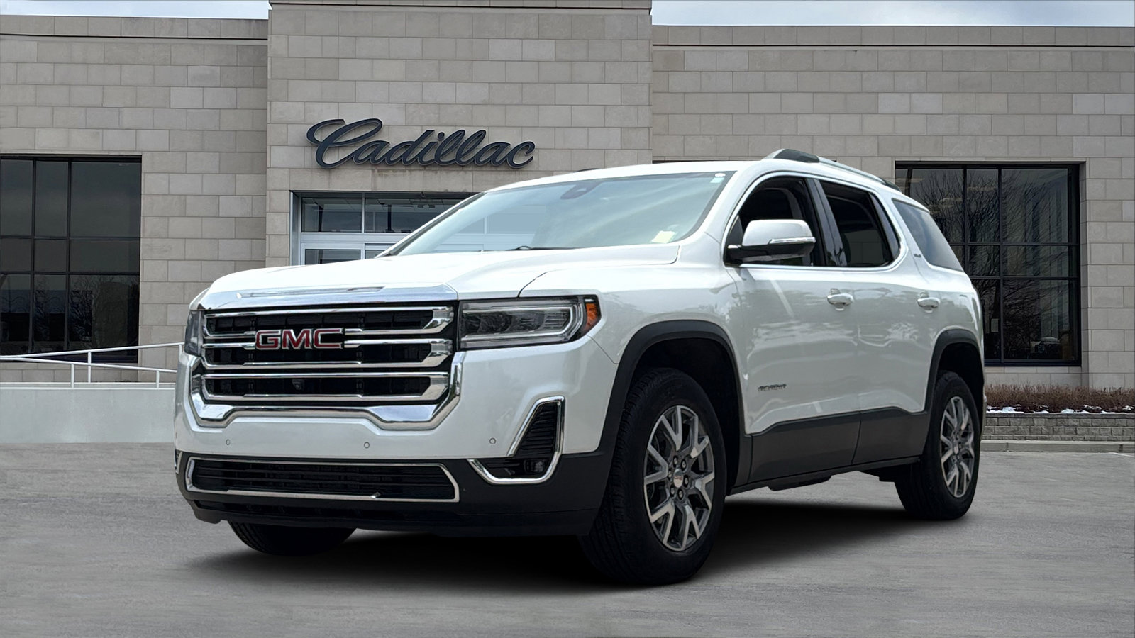 Used 2021 GMC Acadia SLT w/ Premium Package FWD image 5