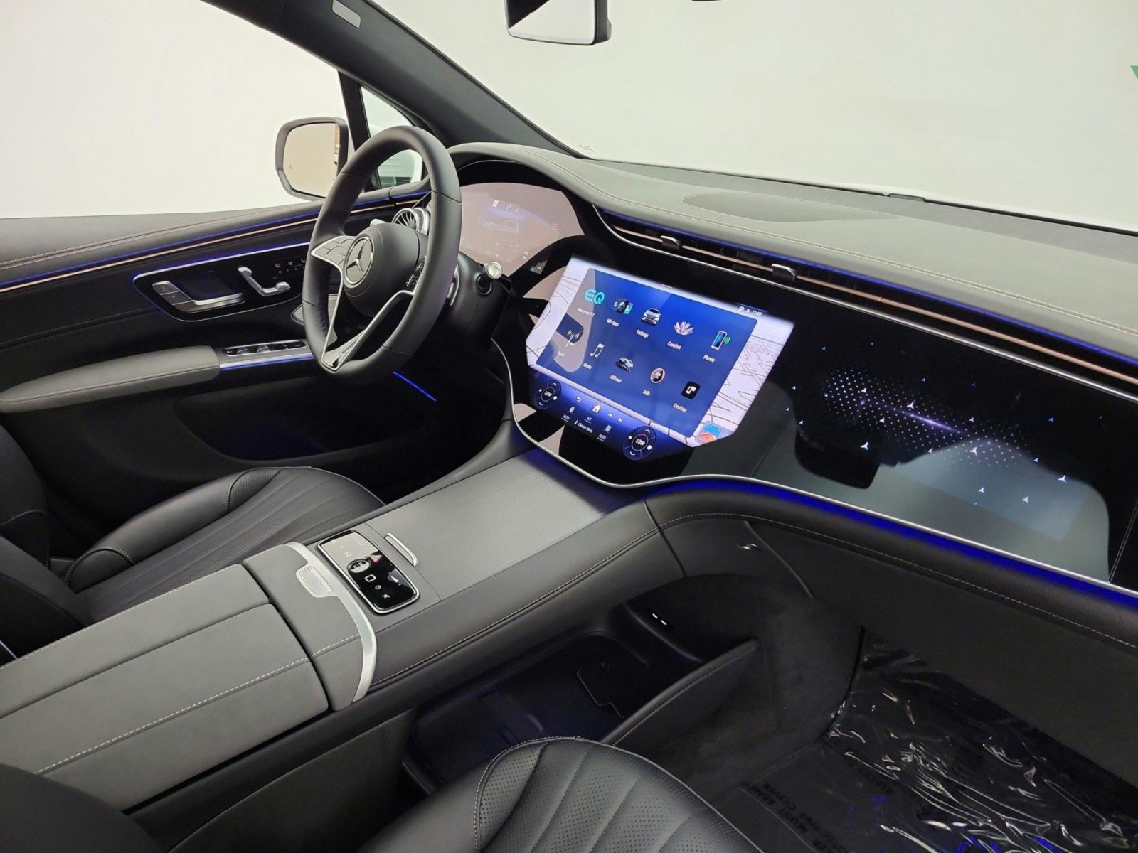 New 2027 Mercedes-Benz EQS 400 4MATIC SUV image 14
