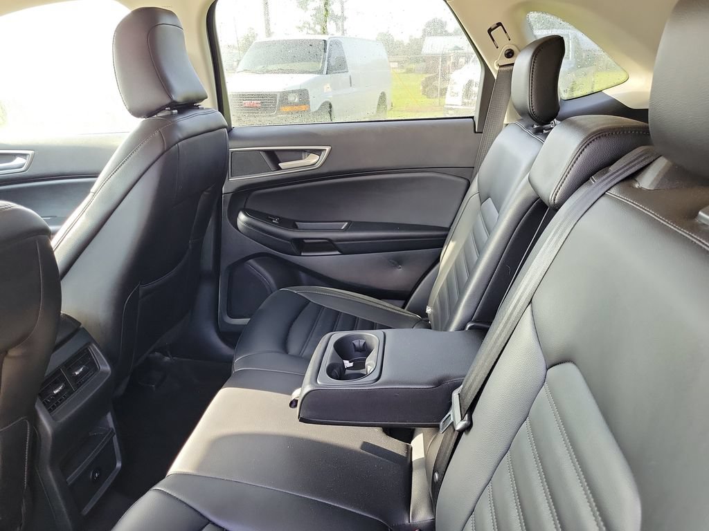 Used 2024 Ford Edge SEL AWD/4WD image 19