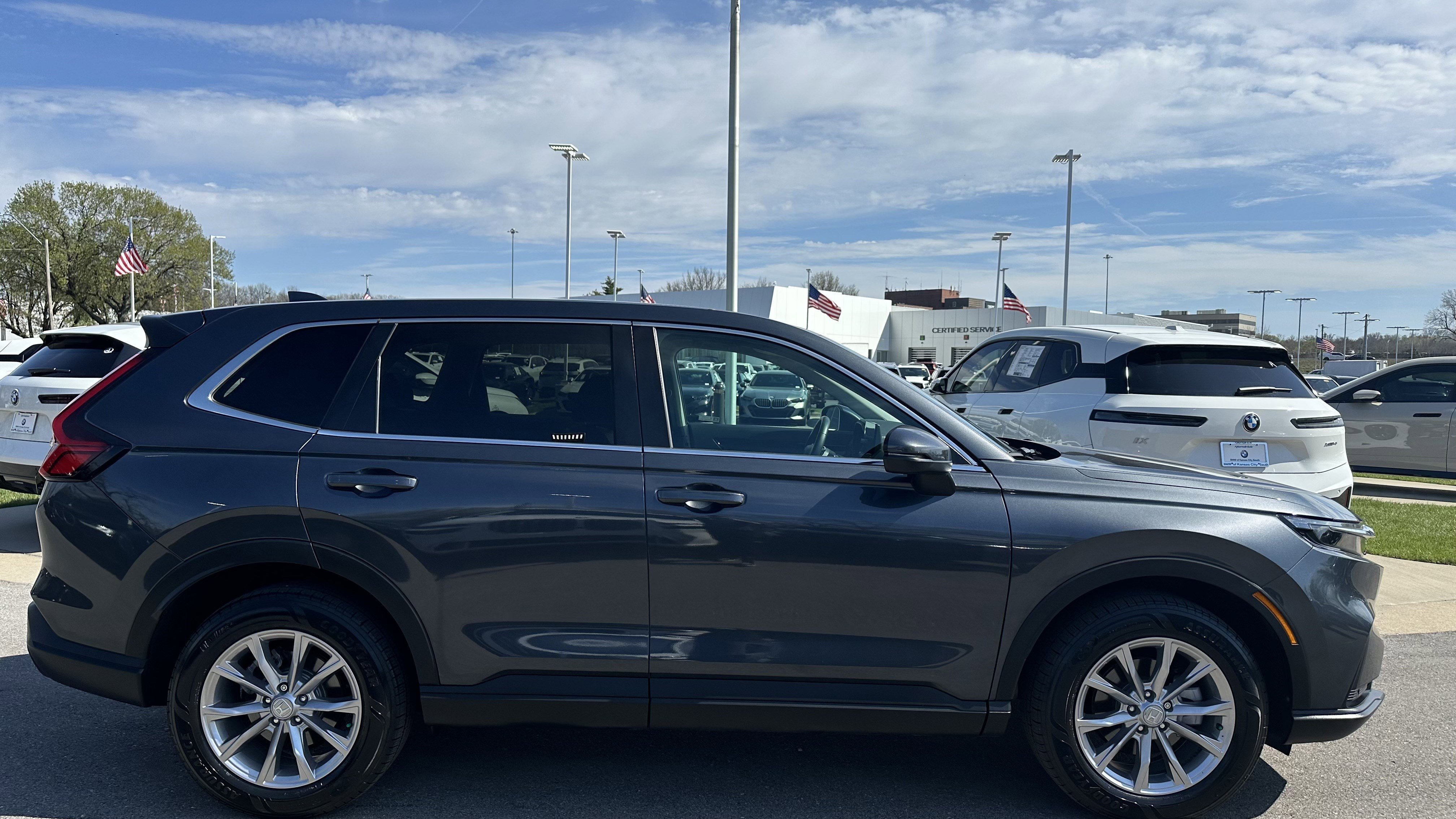 Used 2023 Honda CR-V EX-L image 11