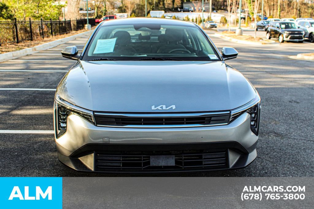 Used 2025 Kia K4 LXS image 10