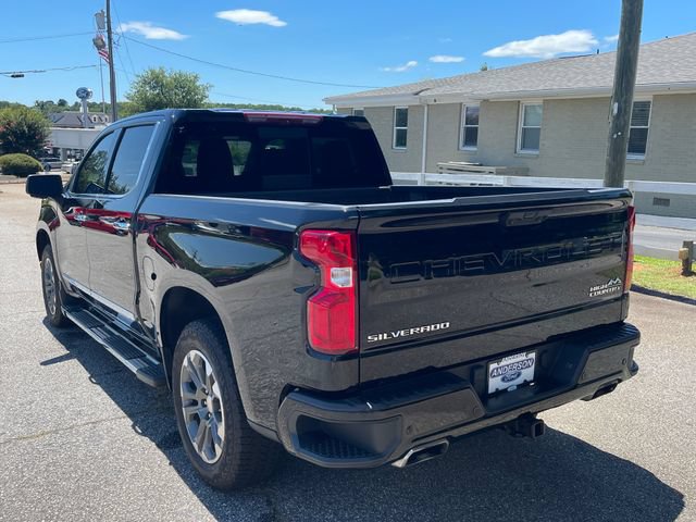 Used 2024 Chevrolet Silverado 1500 High Country w/ Technology Package AWD/4WD image 9