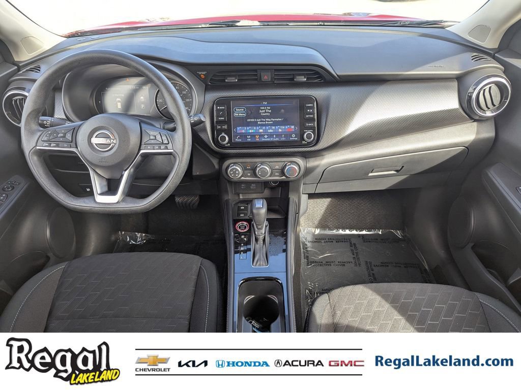 Used 2024 Nissan Kicks SV image 11