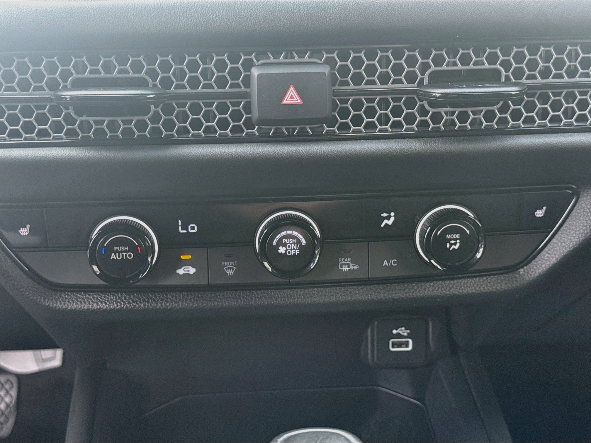 Used 2024 Honda HR-V Sport image 12