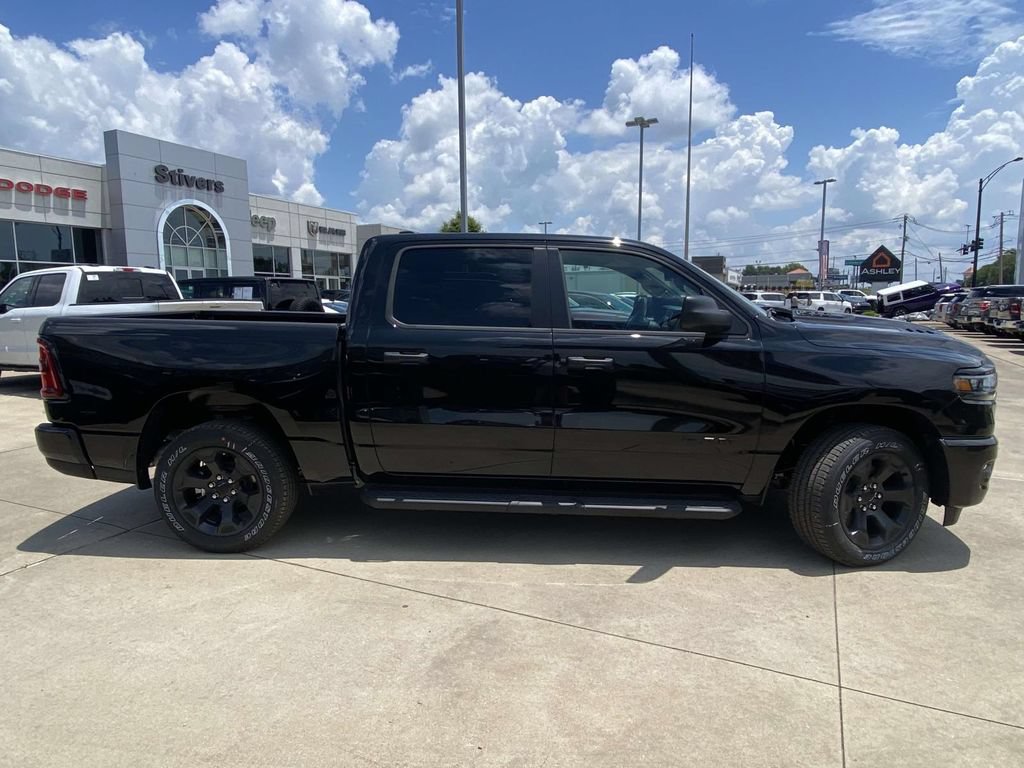 New 2026 RAM 1500 Express AWD/4WD image 35