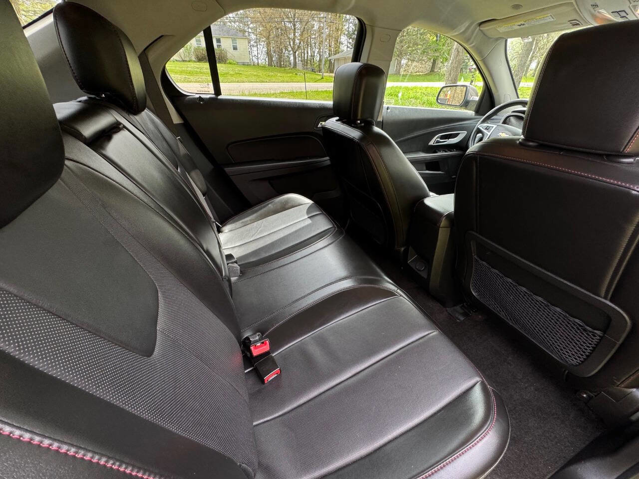 Used 2011 Chevrolet Equinox LT FWD image 10