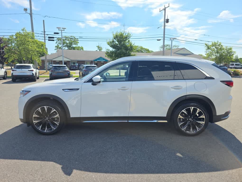 Used 2025 MAZDA CX-90 Plug-In Hybrid w/ Premium Plus AWD/4WD image 9