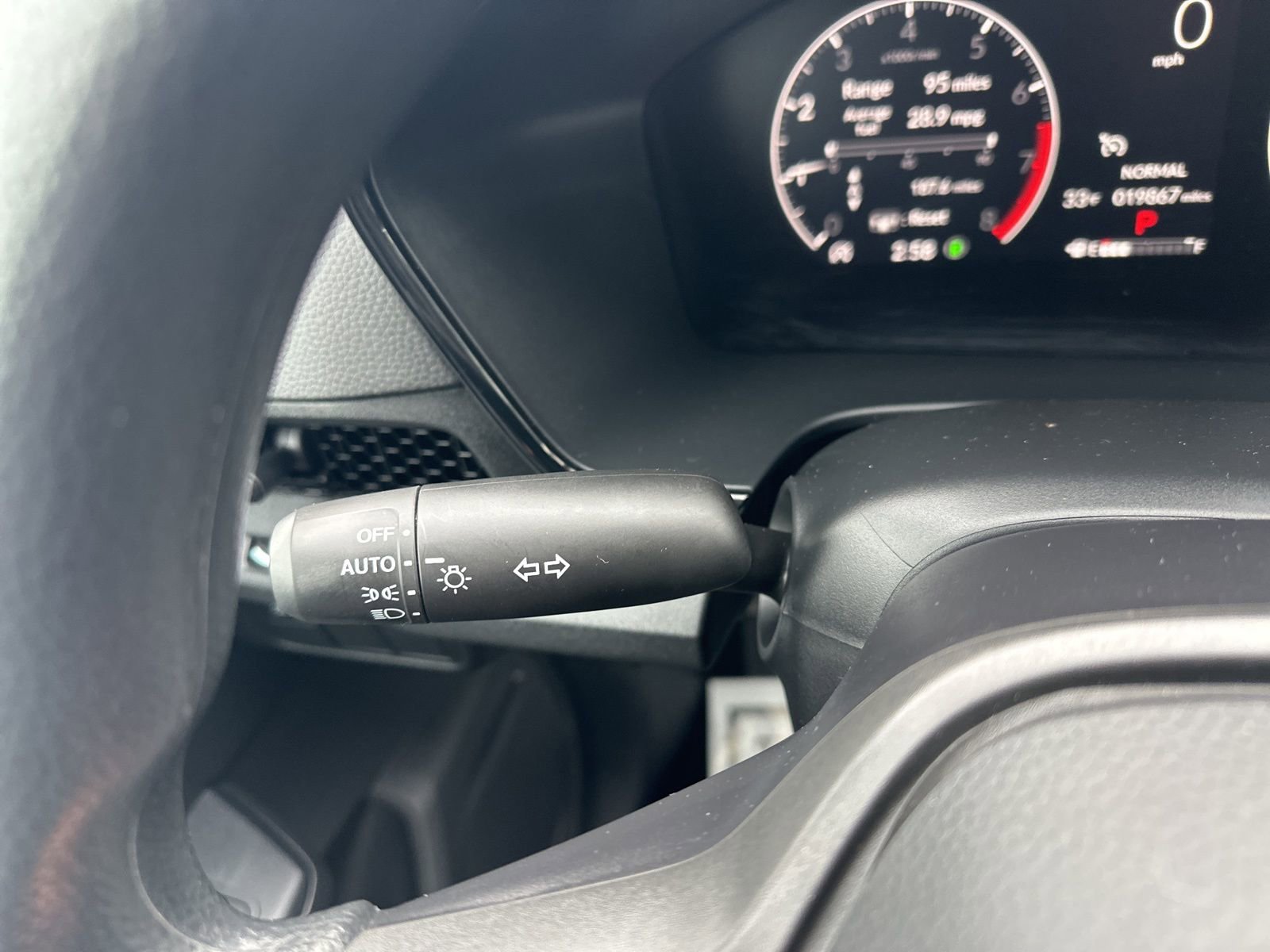 Used 2023 Honda CR-V LX image 39