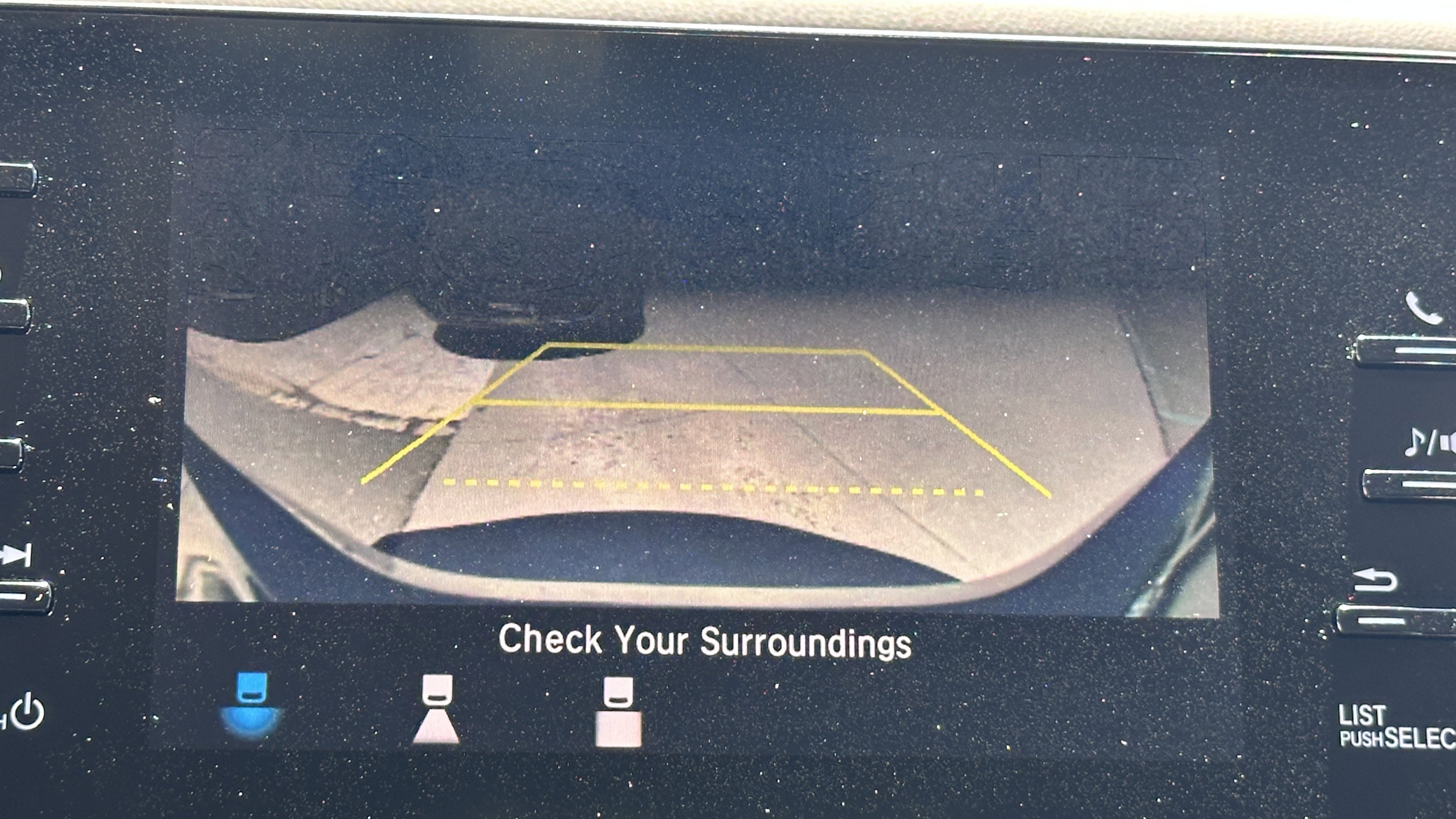 Used 2018 Honda Accord LX image 2